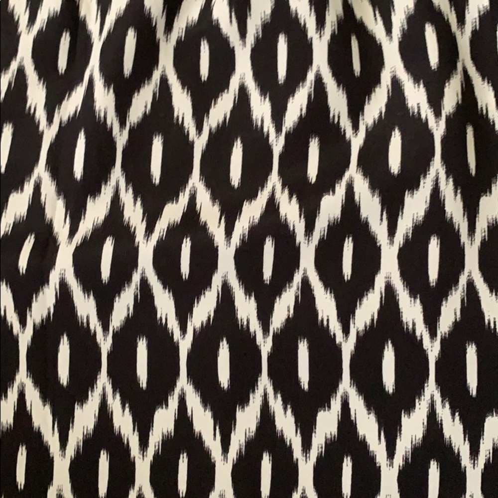 Pins and Needles Skirt - Picture 4 of 5